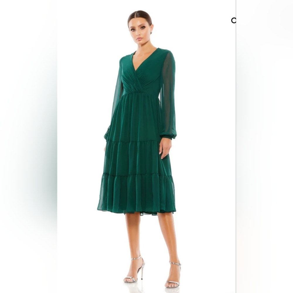 IENNA FOR MAC DUGGAL RUCHED V-NECK TIERED EMERALD GREEN MIDI DRESS 10